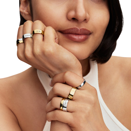 Vergoldeter Gravierbarer Ring mit Zirkonia