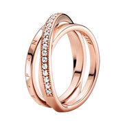 Ring durchkreuzendes Dreifachband