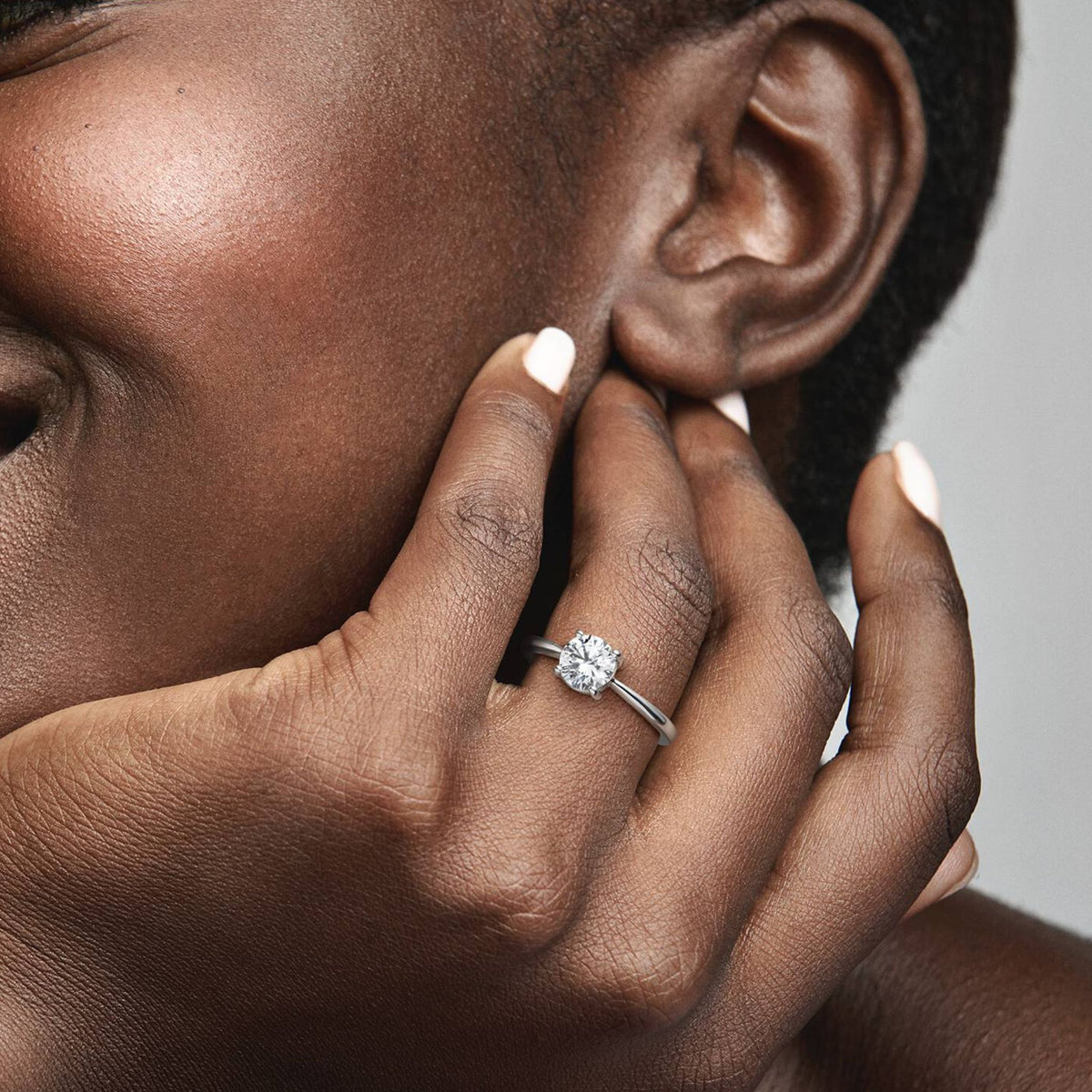 Ring mit Zirkonia