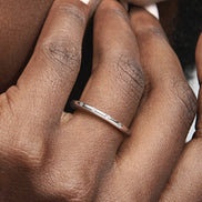 Ring mit Zirkonia Tröpfchen