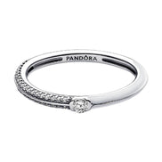 Ring mit Zirkonia und weißer Emaille