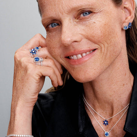 TIMELESS Ring Halo Blau Quadrat