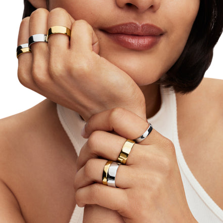 Breiter Gravierbarer Ring mit Zirkonia