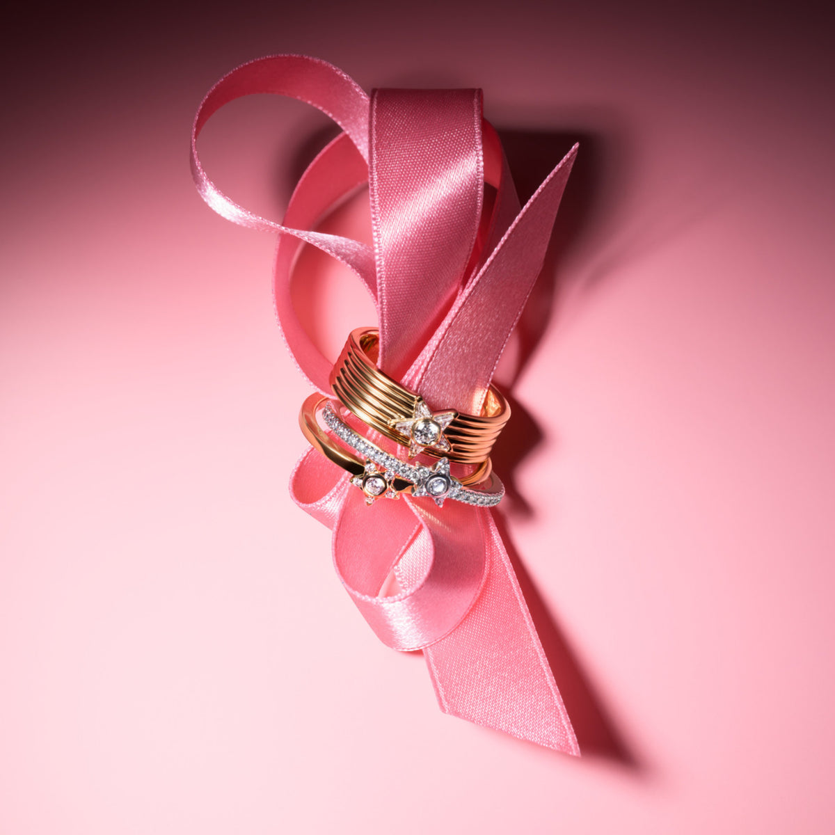 Ring mit Stern-Detail aus Zirkonia