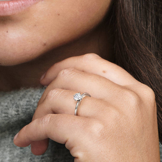 Ring Herz mit Zirkoniastein Silber