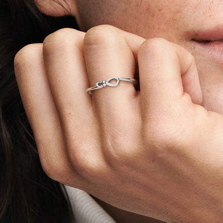 Ring Unendlichkeitsknoten