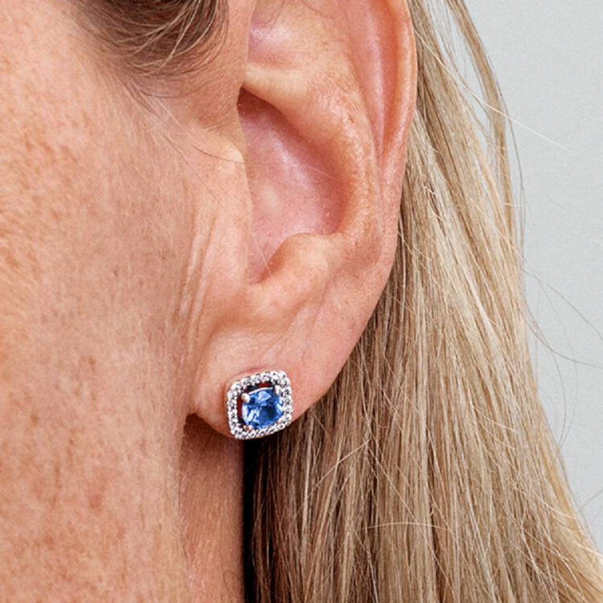 TIMELESS Ohrstecker Zirkonia Blau