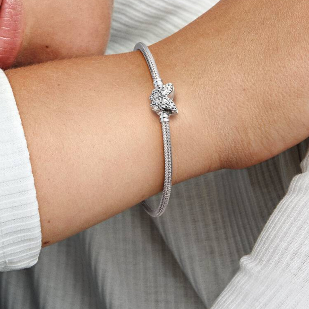 MOMENTS Armband Schmetterling Silber