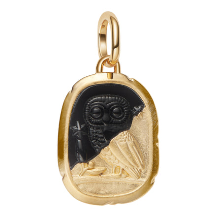 Vergoldetes Medaillon mit Eulenmotiv