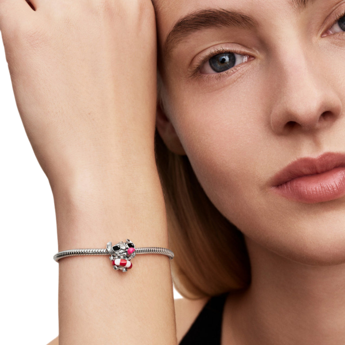 Stitch Charm Sommerspaß