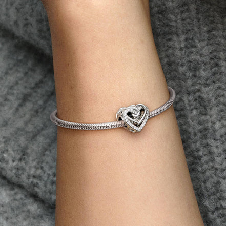 Charm Glitzerndes gewundenes Herz Silber