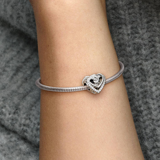 Charm Glitzerndes gewundenes Herz Silber