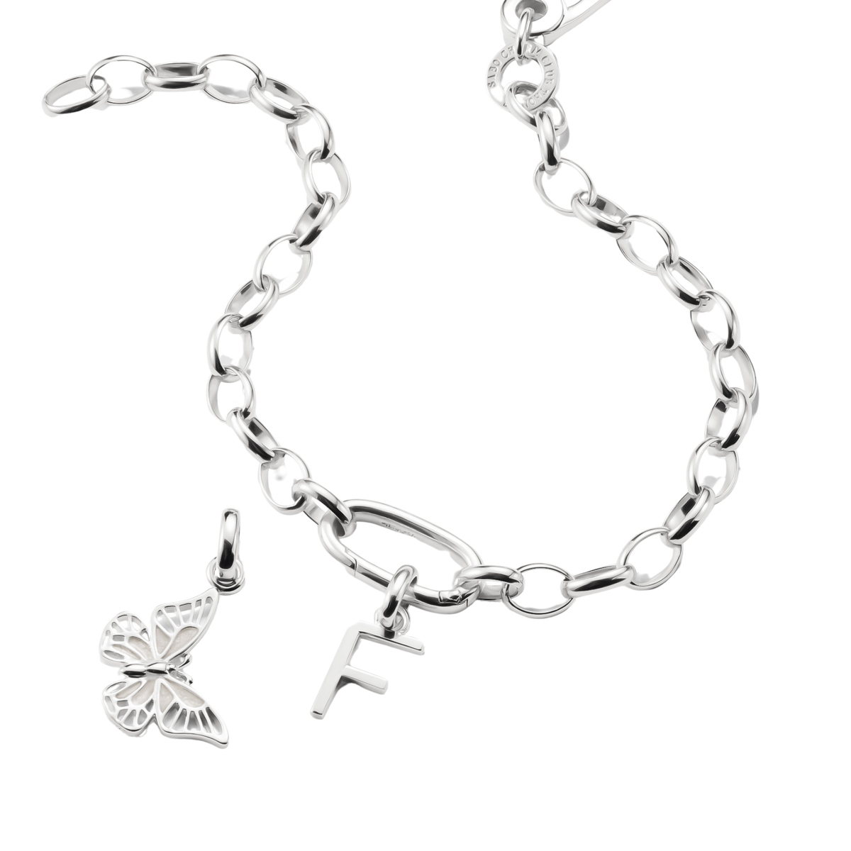 Charm Connect Buchstabe F