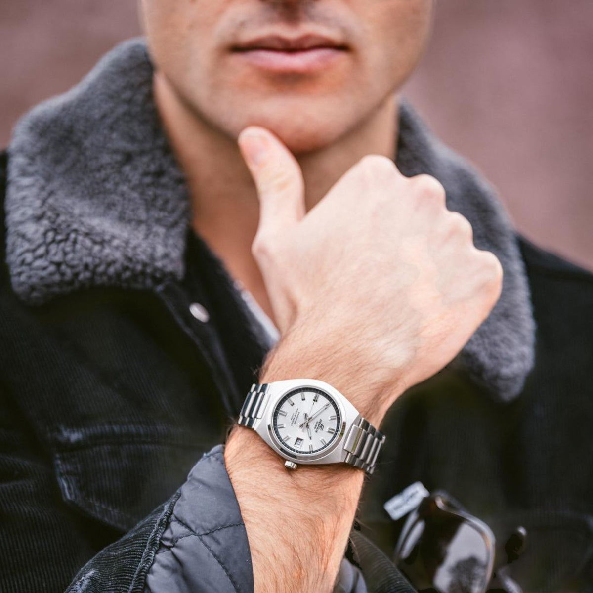 Edifice Herrenuhr Silber