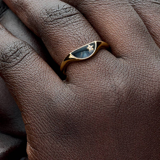 ME Ring Siegel Stern vergoldet