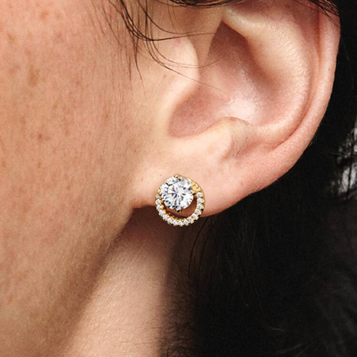 SHINE Ohrstecker mit Zirkonia
